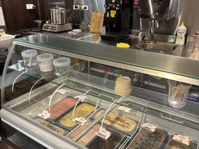 brand-new-modern-cha-point-shop-for-sale-in-south-sydney-2
