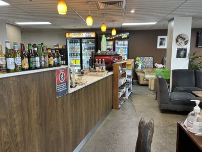 thriving-lounge-bar-for-sale-in-excellent-location-on-sydney-39-s-north-shore-0