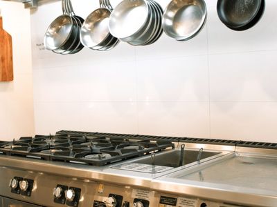 modern-pizza-restaurant-1-45m-annual-sales-roi-in-just-over-a-year-semi-1