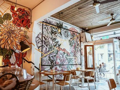 inner-city-caf-233-for-sale-approx-18k-weekly-takings-and-prime-location-9