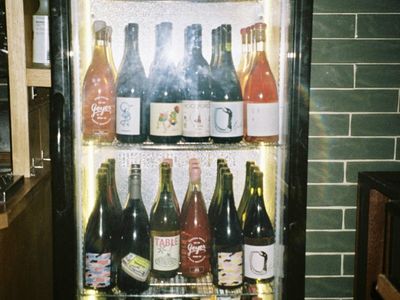 premium-licensed-wine-bar-amp-restaurant-a-rare-opportunity-2