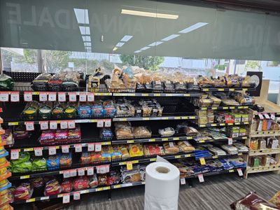 well-established-iga-supermarket-for-sale-with-excellent-takings-in-sydney-39-s-inn-8