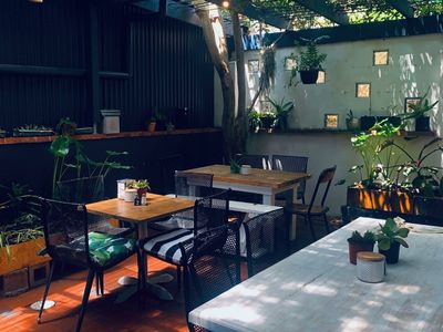 inner-city-caf-233-for-sale-approx-18k-weekly-takings-and-prime-location-5