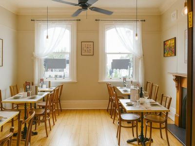 profitable-asian-fusion-courtyard-restaurant-under-management-shoalhaven-regi-3