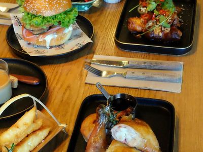 popular-gourmet-roast-chicken-restaurant-and-function-room-in-prime-location-1