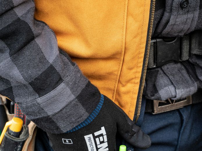 workwear-amp-branded-apparel-business-loyal-b2b-customer-base-20-yrs-trading-1