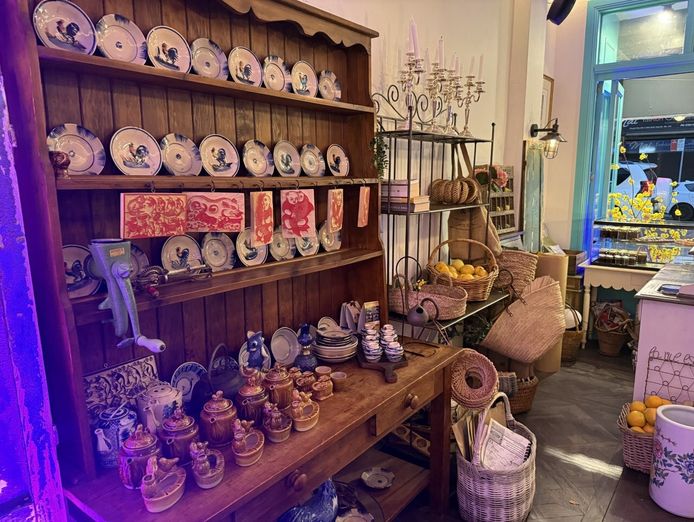 stunning-vietnamese-bar-restaurant-function-venue-for-sale-in-south-west-sydney-2