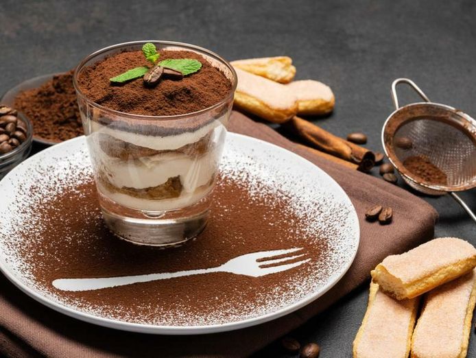 must-sell-price-negotiable-renowned-dessert-cafe-franchise-with-excellent-re-0
