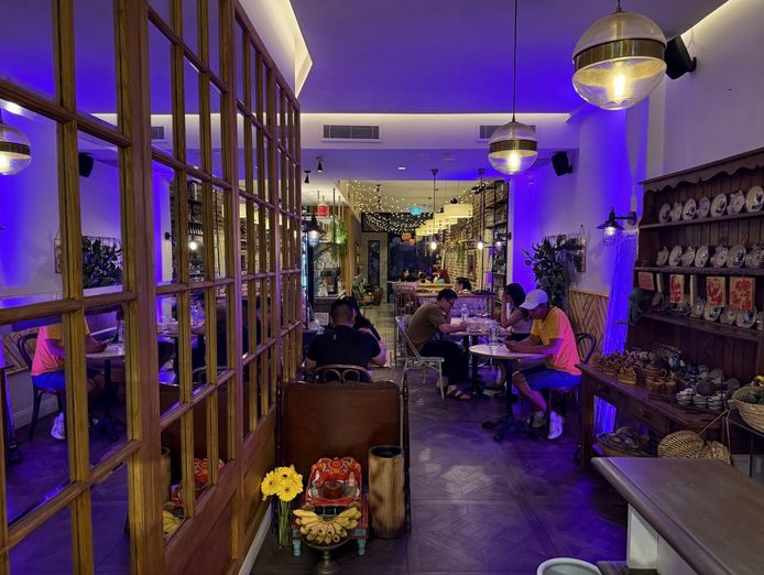 stunning-vietnamese-bar-restaurant-function-venue-for-sale-in-south-west-sydney-3