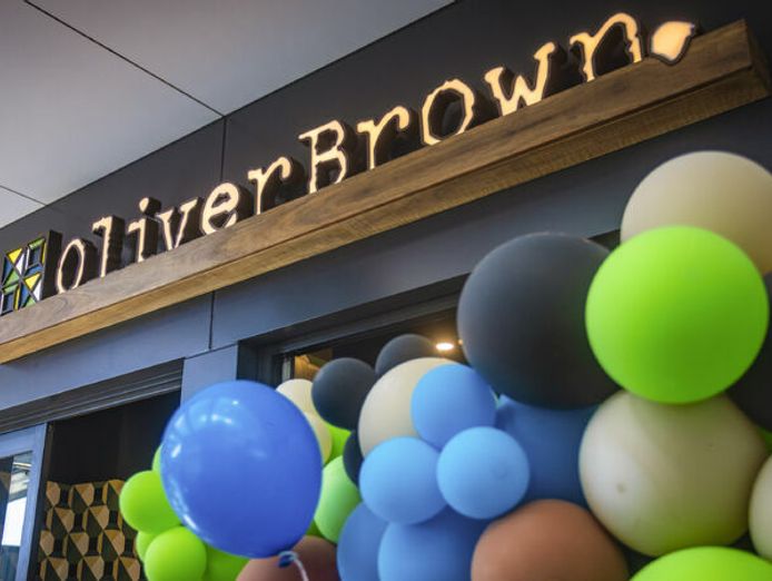 oliver-brown-franchise-cafe-650k-sales-fully-staffed-275k-sav-0