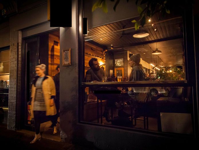 under-contract-stunning-restaurant-and-bar-for-sale-in-the-heart-of-trendy-brun-2