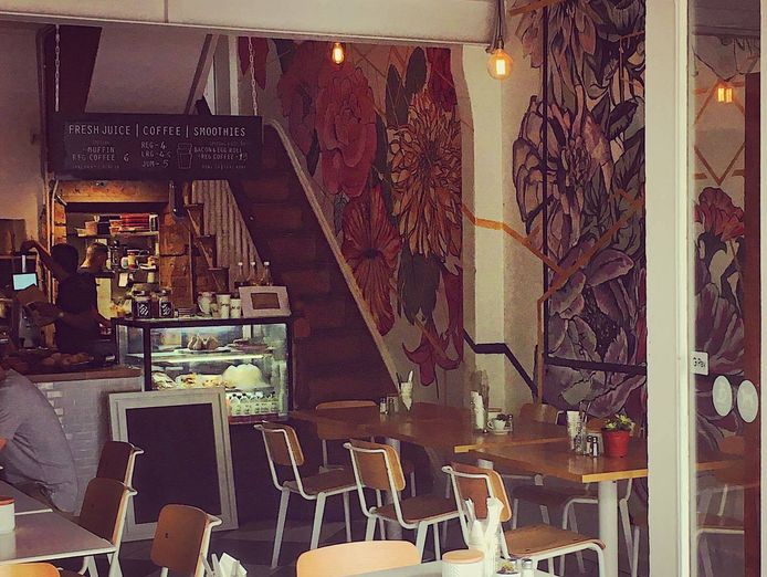 inner-city-caf-233-for-sale-approx-18k-weekly-takings-and-prime-location-3