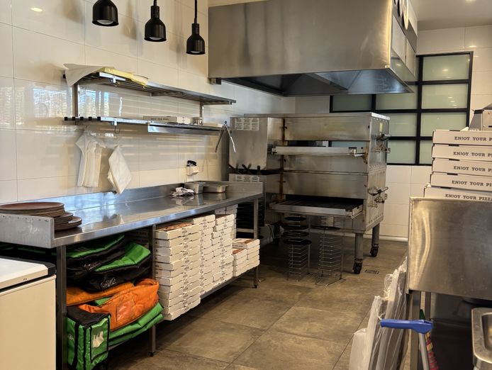 modern-and-spacious-pizza-restaurant-for-sale-in-sydney-39-s-south-west-9