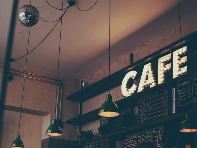 high-traffic-caf-233-in-doncaster-shopping-centre-strong-takings-amp-established-br-0
