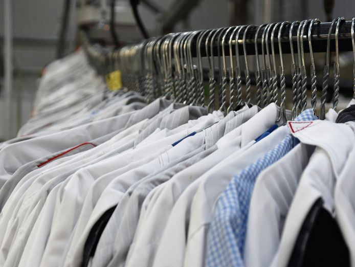 calling-all-owner-operators-established-30-year-dry-cleaning-business-90-gp-4