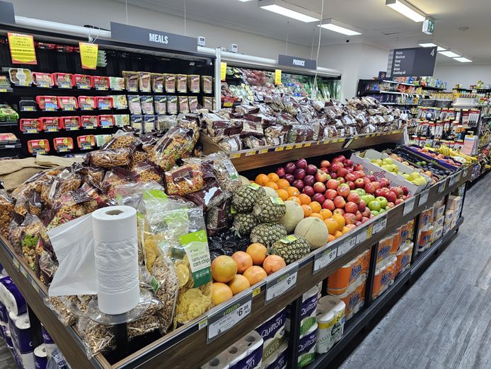 well-established-iga-supermarket-for-sale-with-excellent-takings-in-sydney-39-s-inn-7