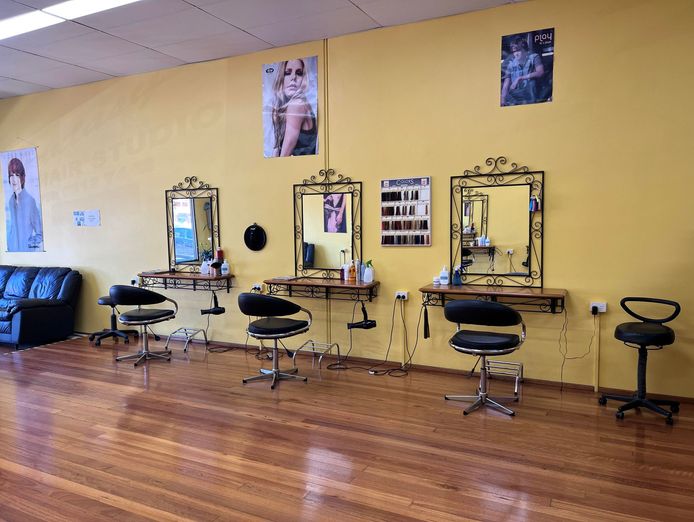 hair-salon-for-sale-in-a-busy-shopping-strip-of-sunshine-west-8