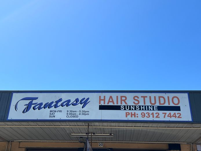 hair-salon-for-sale-in-a-busy-shopping-strip-of-sunshine-west-0