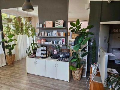 thriving-beauty-salon-business-on-the-northern-beaches-of-sydney-6