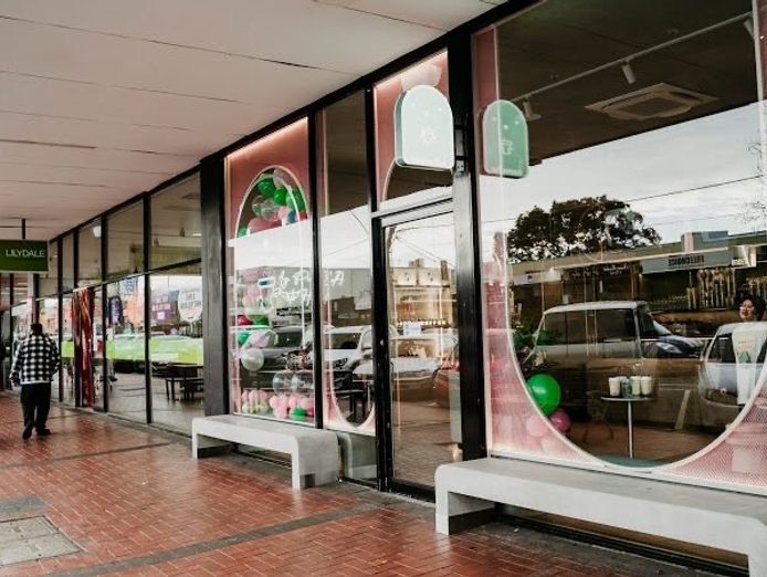 lease-takeover-prime-location-on-werribee-watton-street-0