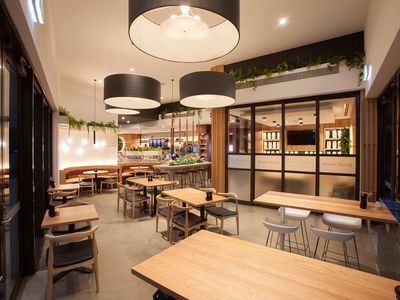 business-park-cafe-32k-pw-short-hours-650-000-under-contract-4