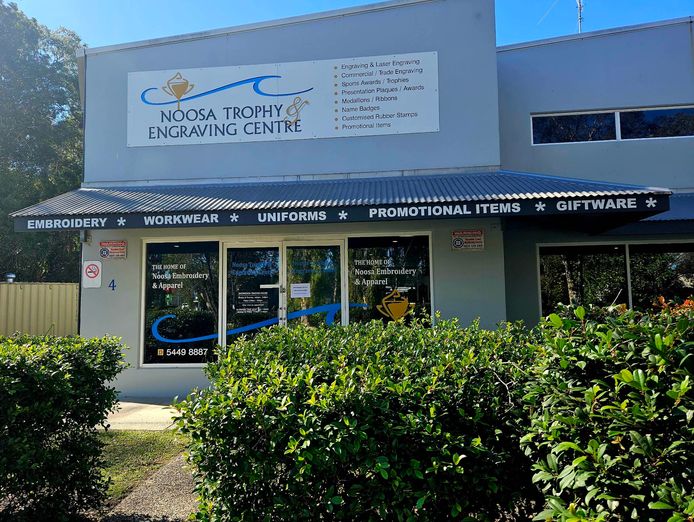 noosa-trophy-engraving-centre-noosa-embroidery-apparel-2