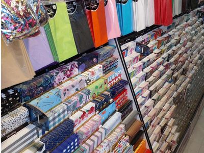 last-chance-massively-reduced-tweed-mall-discount-store-now-only-295k-sav-450k-1