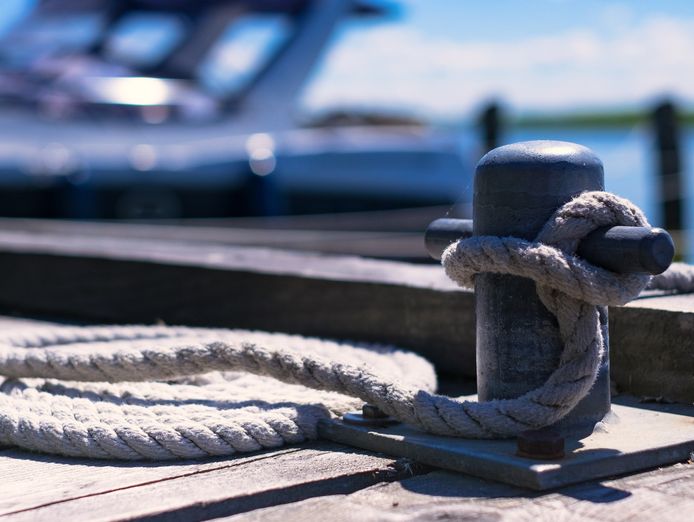 premium-marine-retail-business-industry-leader-0