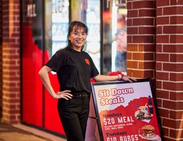 Double Your Impact: Huxtaburger Franchise + Virtual Brand – Essendon, VIC 