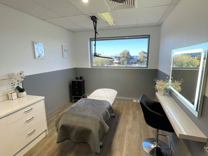 high-profile-cosmetic-tattoo-and-beauty-clinic-great-margins-and-room-to-grow-3