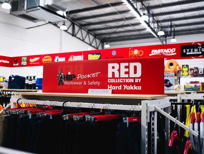 workwear-safety-franchise-retail-b2b-exclusive-territory-melton-9