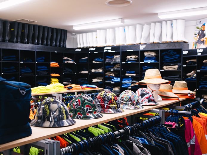 workwear-safety-franchise-retail-b2b-exclusive-territory-caboolture-5