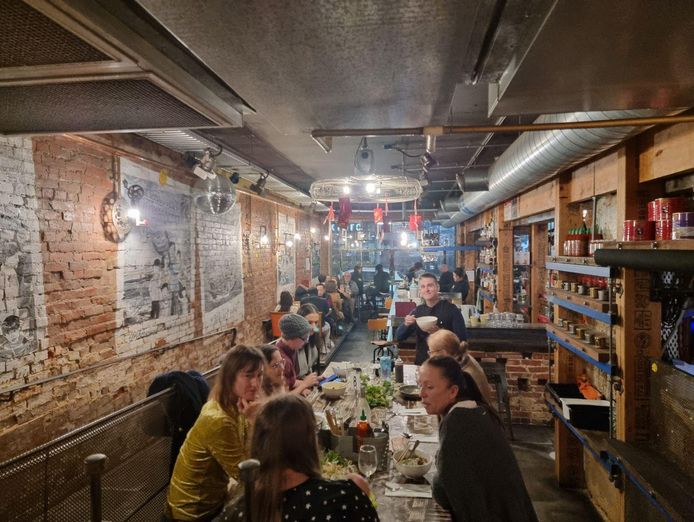 own-a-thriving-restaurant-bar-and-nightclub-in-the-heart-of-adelaide-1