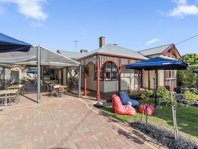 thriving-restaurant-business-on-the-bellarine-peninsula-0