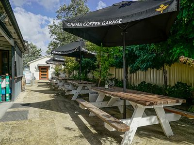 vacy-general-store-cafe-business-550-000-wiwo-4