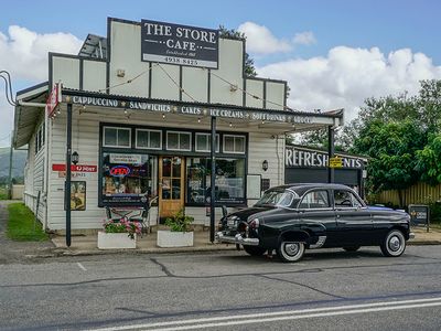 vacy-general-store-cafe-business-550-000-wiwo-0
