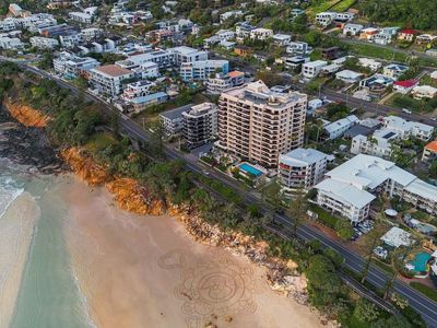 exceptional-iconic-grocer-coffee-opposite-main-beach-lifestyle-business-6