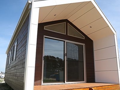 modular-prefab-building-system-solid-timber-ip-exclusive-rights-stock-4