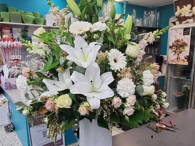 florist-gift-shop-for-sale-6
