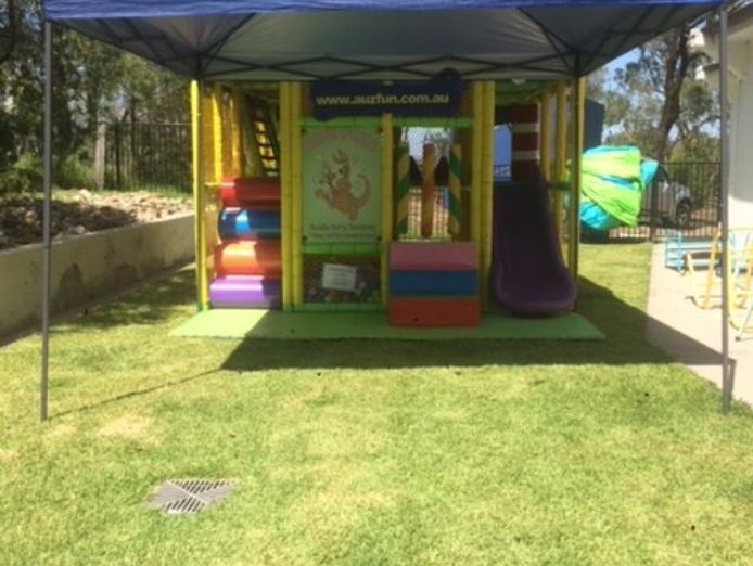 mobile-playcentre-soft-play-and-jumping-castle-6