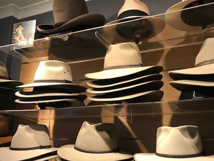 established-retail-hat-shop-for-sale-prime-noosa-location-0