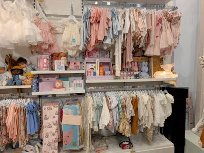 childrens-boutique-perth-karrinyup-shopping-centre-owner-retiring-9