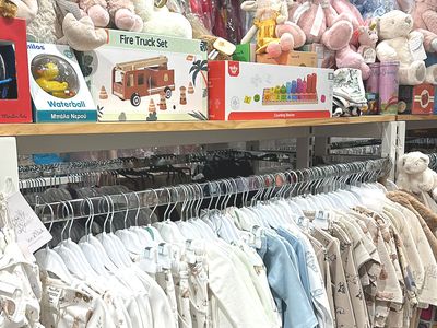 childrens-boutique-perth-karrinyup-shopping-centre-owner-retiring-3