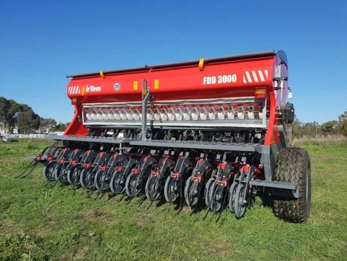 agricultural-motorcycle-dealership-2