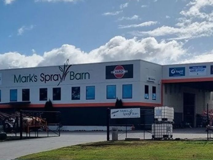 marks-spray-barn-5