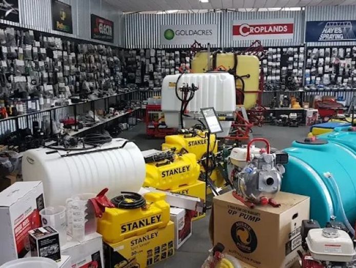 marks-spray-barn-9