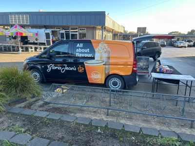 existing-franchise-opportunity-with-gloria-jeans-vans-4