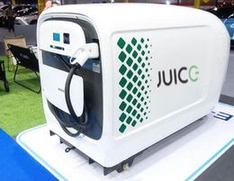  JUICE by AXcCharge ELECTRIC VEHICLE CHARGING NETWORKS