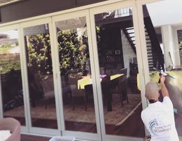 WINDOW CLEANING AND SOFTWASHING/PRESSURE CLEANING BUSINESS WESTERN BRISBANE