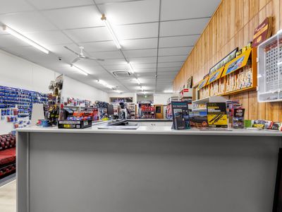 roger-smith-auto-parts-8